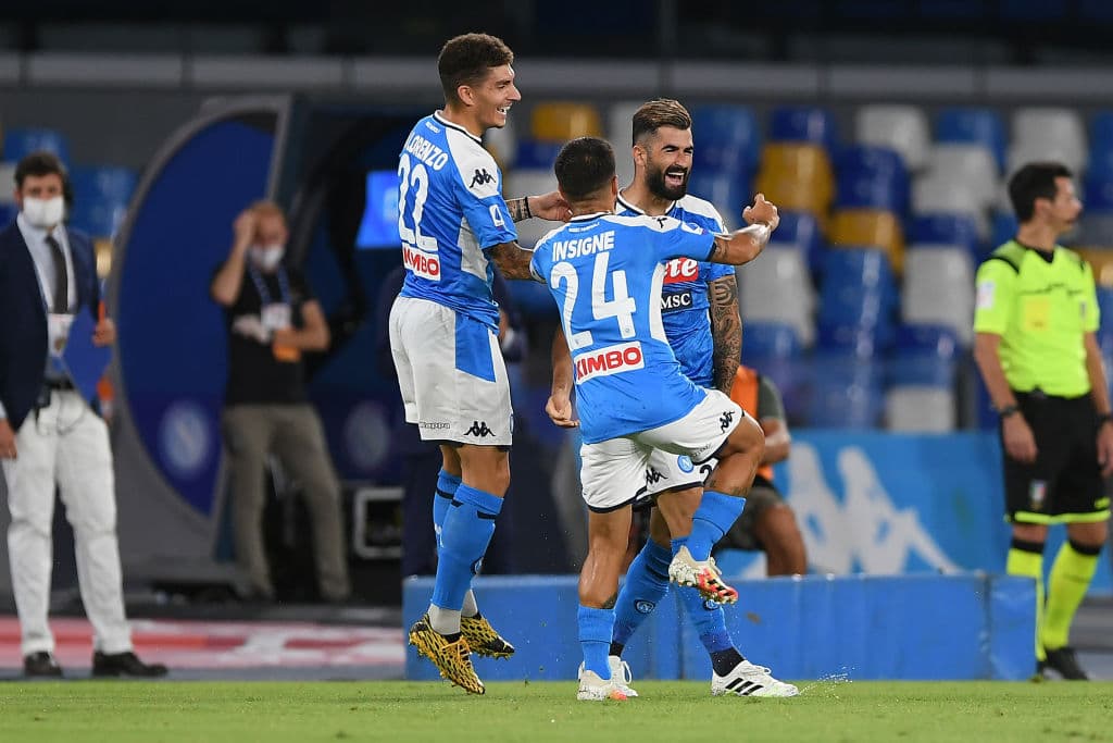 Desde los 8’ de juego, Napoli se puso al frente en el marcador con gol de Hysaj.