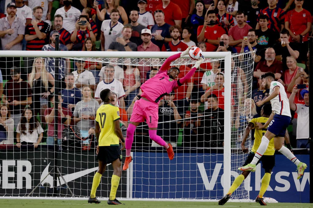 Un doblete de Ricardo Pepi le da el triunfo 2-0 a los EStados Unidos sobre Jamaica.