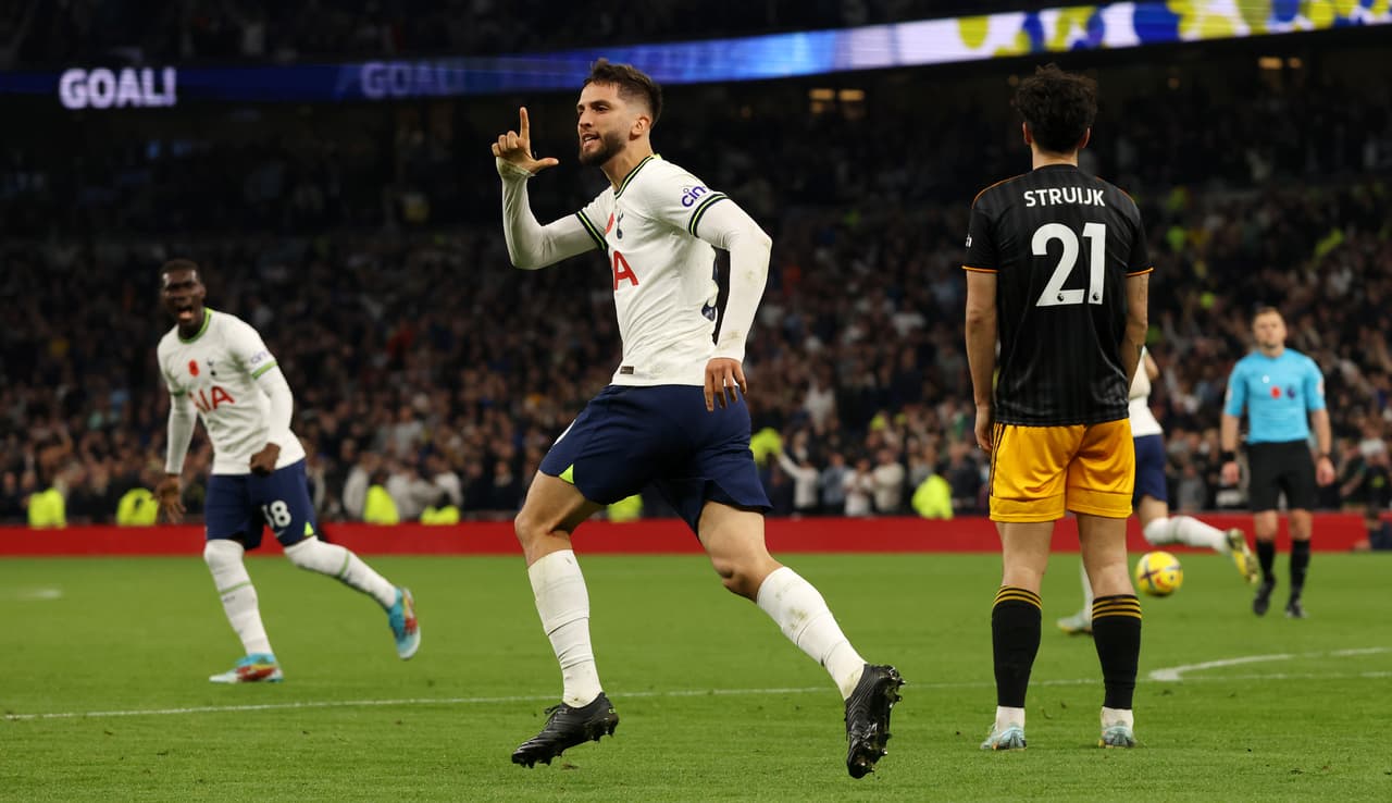 Tottenham se impuso al Leeds en medio de una lluvia de goles.
