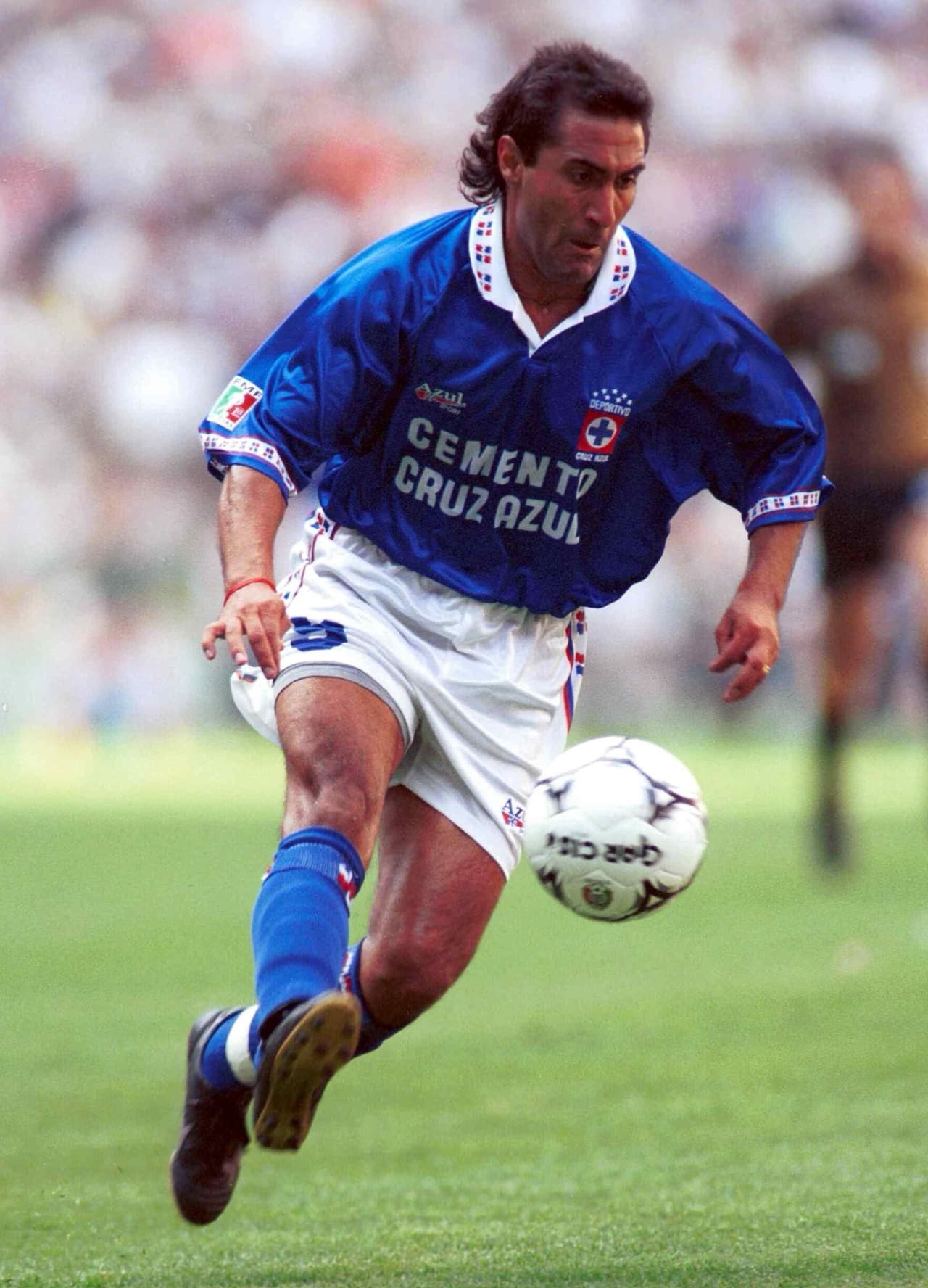 Él mismo ha contado que aquella final perdida no fue el momento más triste de su carrera. Eso ocurrió en 1996 cuando debió dejar al Cruz Azul. “Si hasta los tacos extrañaba”, ha contado.