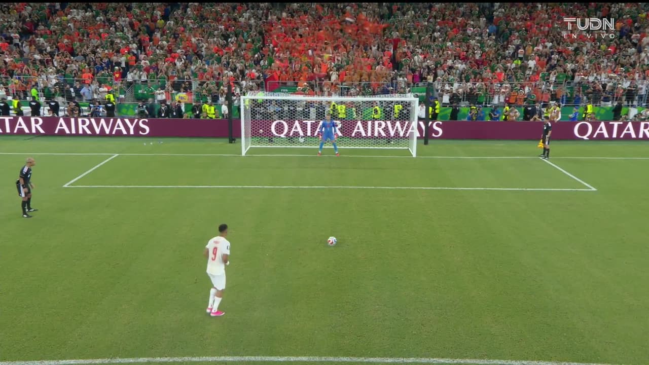 ¡GOL!  anota para Marruecos. Soufiane Rahimi