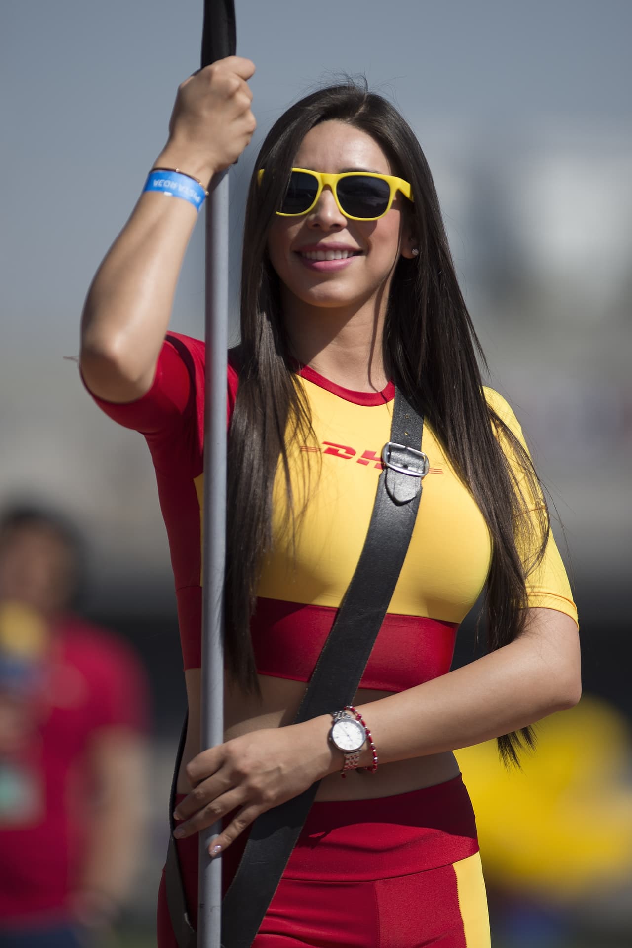 La presencia del argentino Gerardo Martino, técnico de México, fue un detalle de la fiesta de hinchas y porristas en el estadio Olímpico Universitario por el Pumas vs Monterrey en el Clausura 2019.
