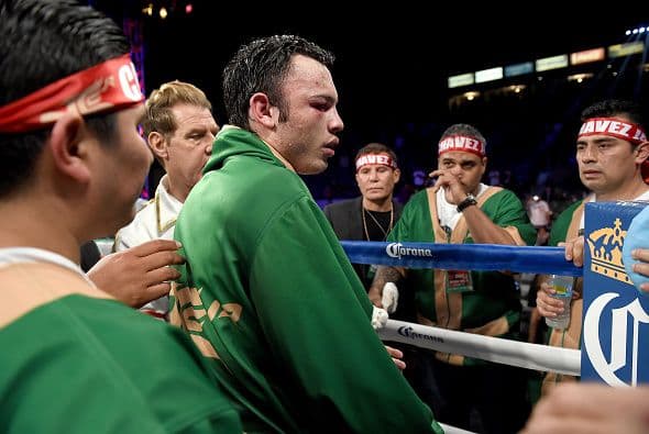 Julio César Chávez Jr. fue dominado y perdió en el noveno round ante Adrzej Fonfara en Carson, California.