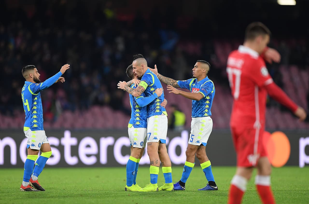 Este triunfo dejó al Napoli con nueve puntos en el Grupo C como líder, pero tendrá que enfrentarse a un necesitado Liverpool en la última jornada para consumar su clasificación.