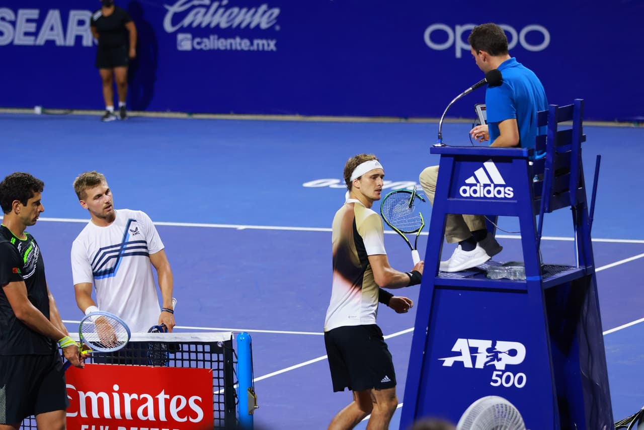 Alexander Zverev se disculpa por su berrinche en Acapulco