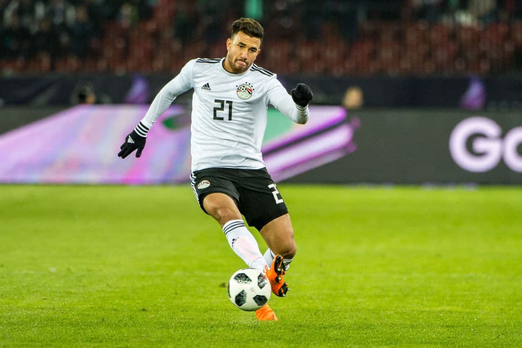 En caso que Muriel se marche a Portugal, el delantero egipcio Trezeguet sería opción para el Sevilla. El jugador milita actualment en el modesto Kasimpasa turco.