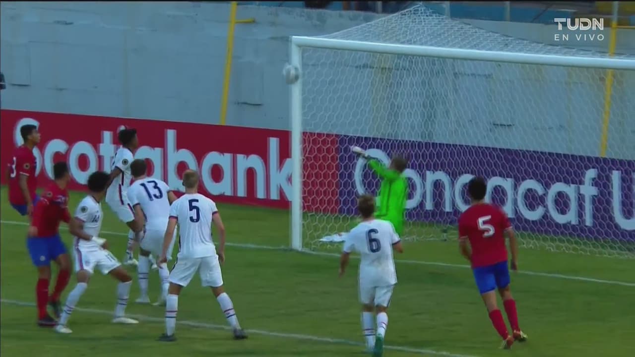 ¡Salvados por el poste! Cabezazo de Dorian Rodríguez y respira Team USA