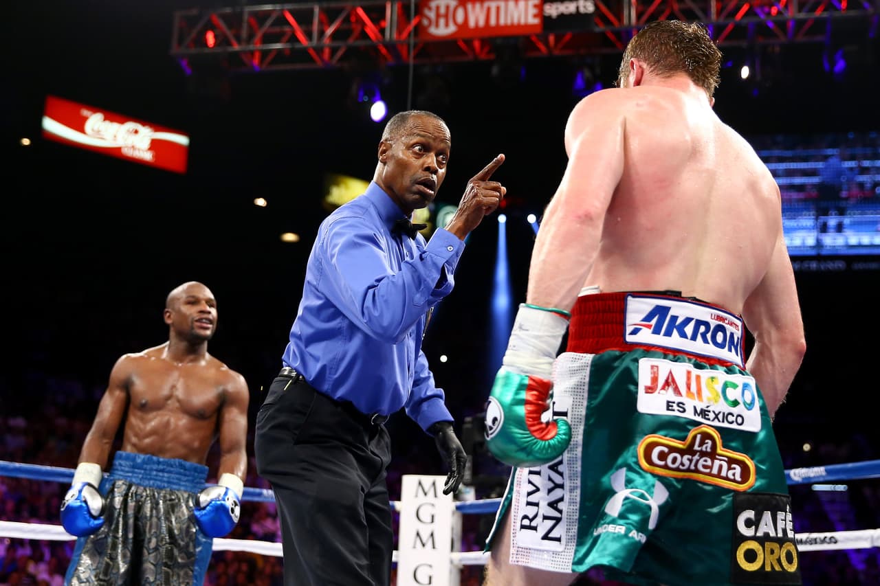 'Canelo' Álvarez vs Floyd Mayweather Jr.