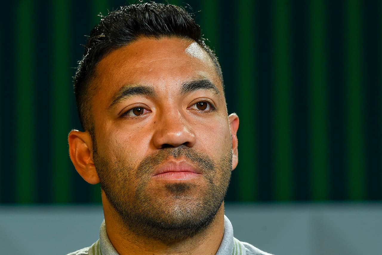 Marco Fabián: "Si nos ponen favoritos, no hay que creérnosla"