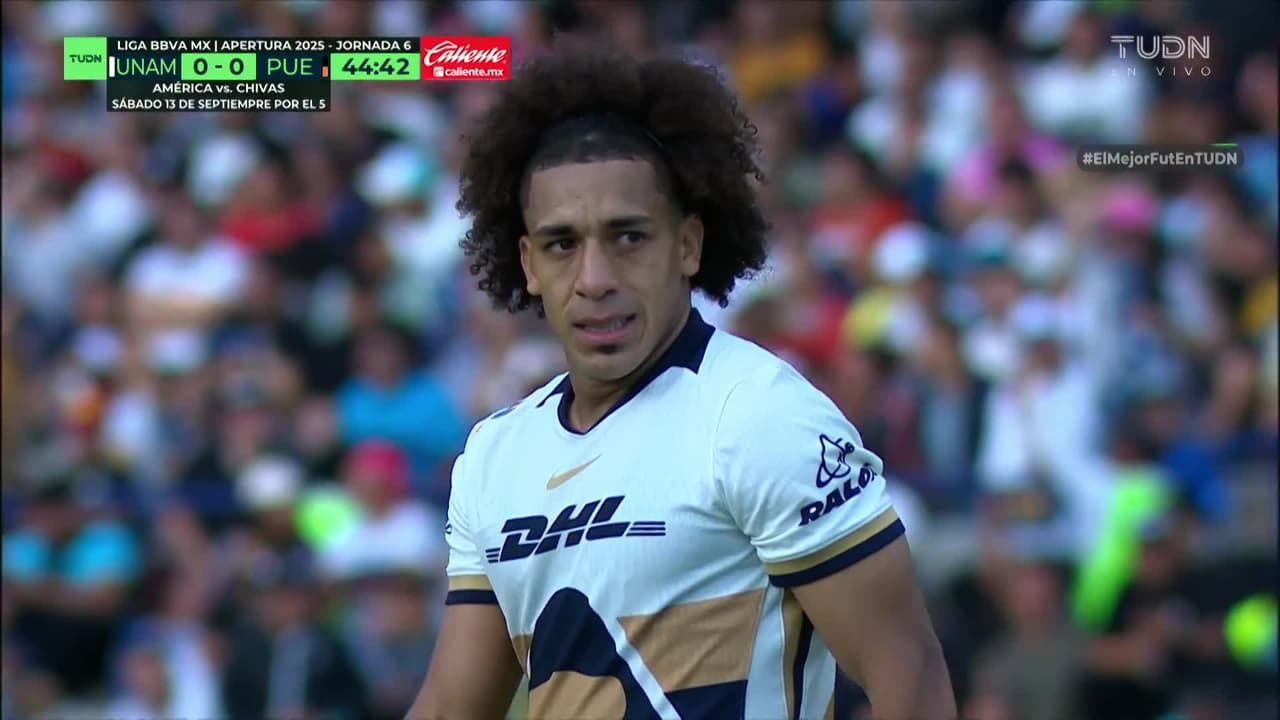 ¡Carrasquilla aprieta! Amenaza el arco de Julio González