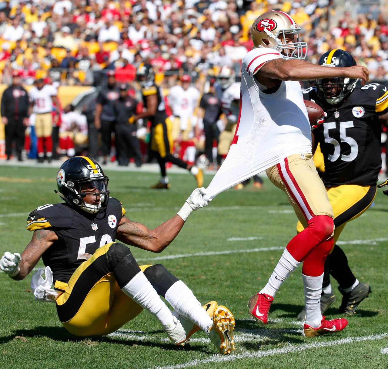 NFL.com/Español te muestra las mejores imágenes del claro triunfo de los Pittsburgh Steelers por 43-18 sobre los San Francisco 49ers en la semana 2 de la NFL.