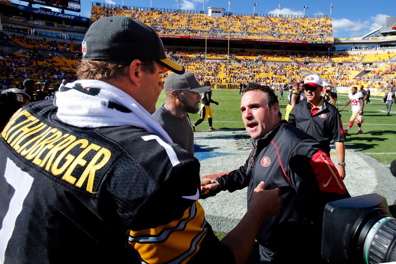 NFL.com/Español te muestra las mejores imágenes del claro triunfo de los Pittsburgh Steelers por 43-18 sobre los San Francisco 49ers en la semana 2 de la NFL.