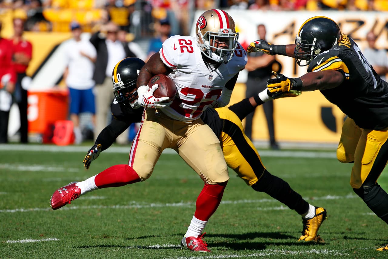 NFL.com/Español te muestra las mejores imágenes del claro triunfo de los Pittsburgh Steelers por 43-18 sobre los San Francisco 49ers en la semana 2 de la NFL.