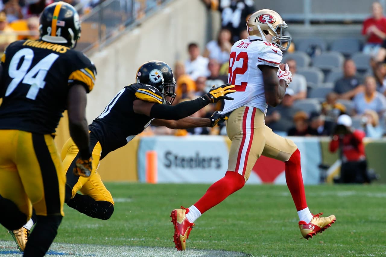 NFL.com/Español te muestra las mejores imágenes del claro triunfo de los Pittsburgh Steelers por 43-18 sobre los San Francisco 49ers en la semana 2 de la NFL.