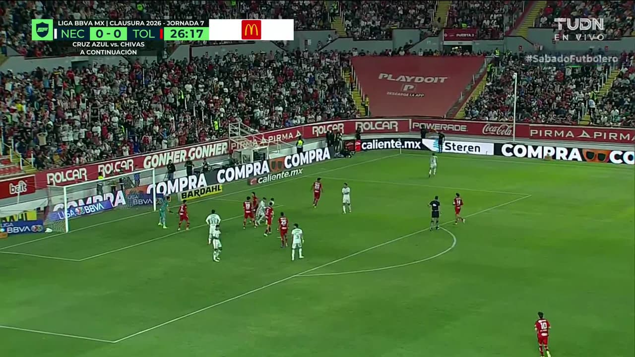 ¡TIRO ATAJADO! disparo por Israel Tello.