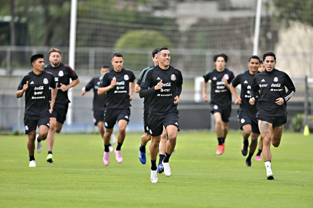 Rogelio Funes Mori ya entrena con la Selección Mexicana