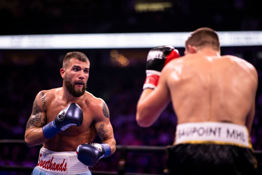 Caleb Plant se ofende de cara a la pelea con Canelo