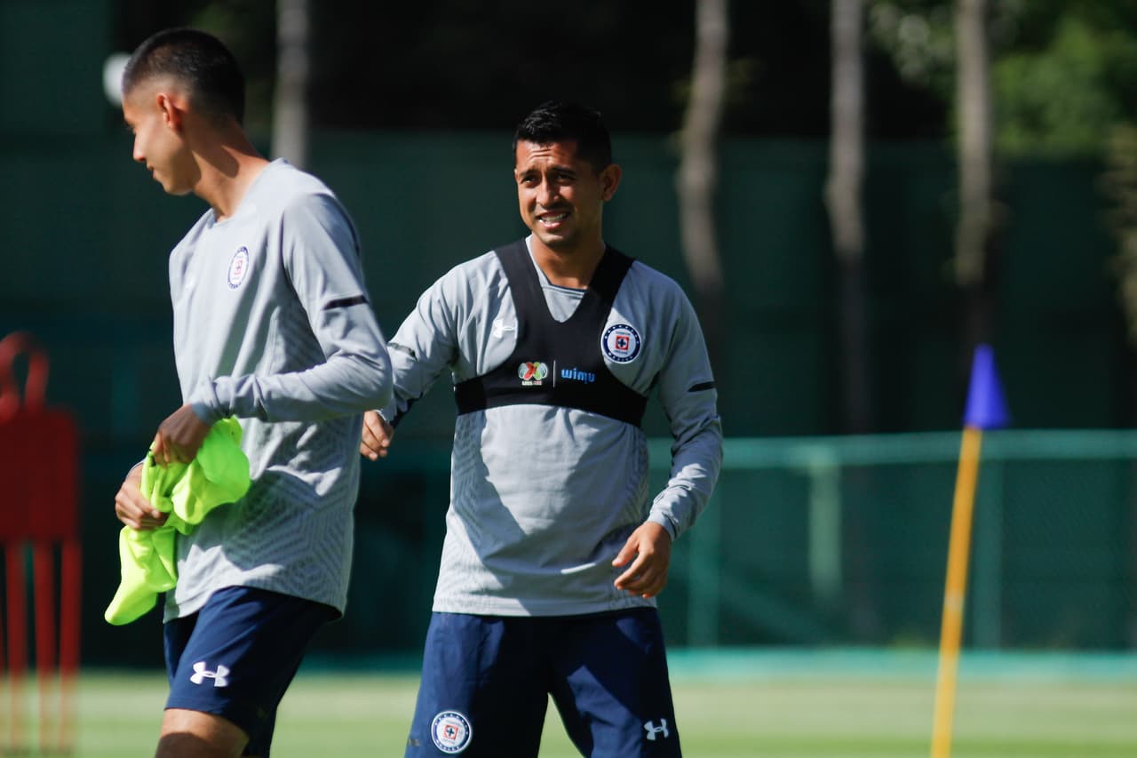 Elías Hernández es una de las figuras en el ataque de Cruz Azul y ha mostrado confianza en poder salir campeón y romper la racha.