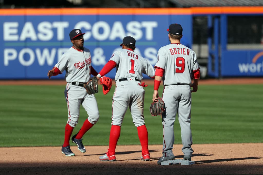 Luego de una serie emocional y complicada ante los Phillies de Bryce Harper los Nationals hallan algo de remanso al superar a los Mets en la inauguración de la temporada en Queens, New York, estropeándoles la fiesta en Citi Field.