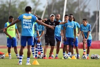 Honduras busca mejorar su imagen y resultados ante Israel.