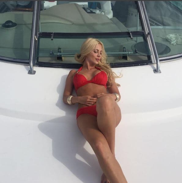 La bella modelo colombiana es gran seguidora del fútbol, y uno de sus equipos favoritos es Atlético de Madrid donde jugó su compatriota Radamel Falcao