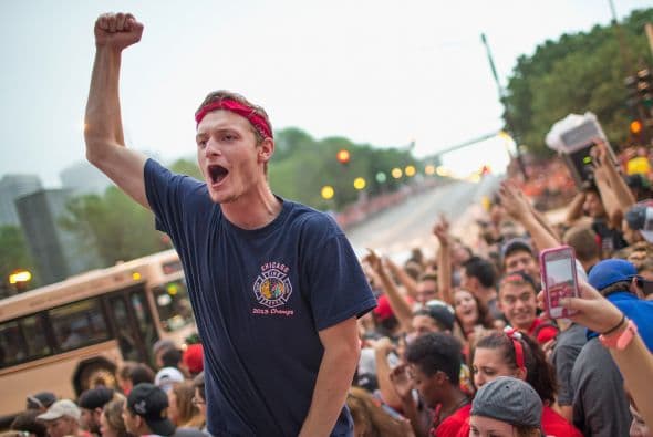 Y cómo no esperarlos si era necesario celebrar en grande el haber ganado la Stanley Cup.