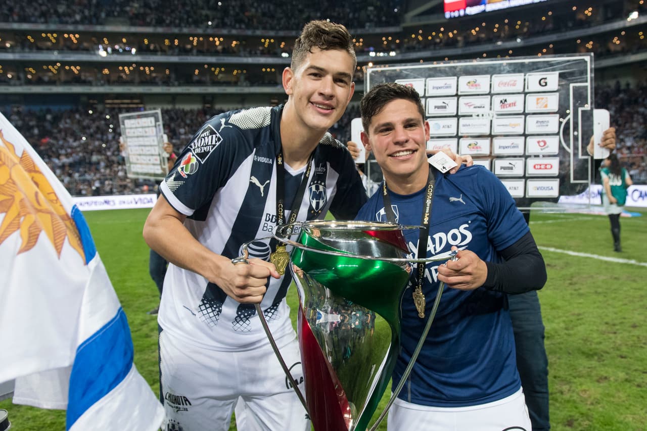 César Montes es un defensa central que también tiene 20 año. Es sólido en su juego y ofrece una gran seguridad en la zaga de Monterrey.