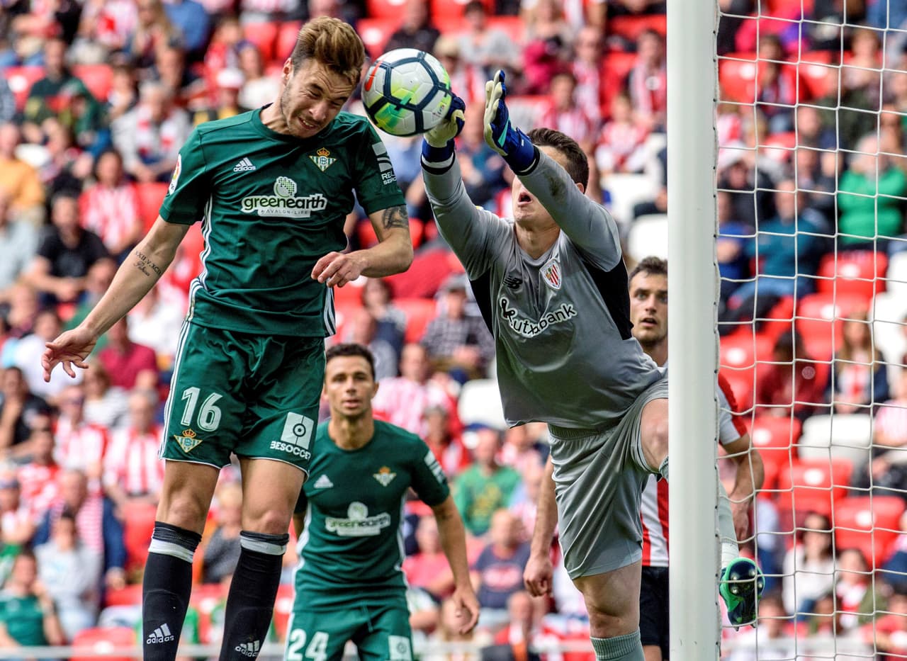 Betis estuvo cerca y tuvo opciones durante el partido pero nunca fue contundente en el arco de Kepa Arrizabalaga.