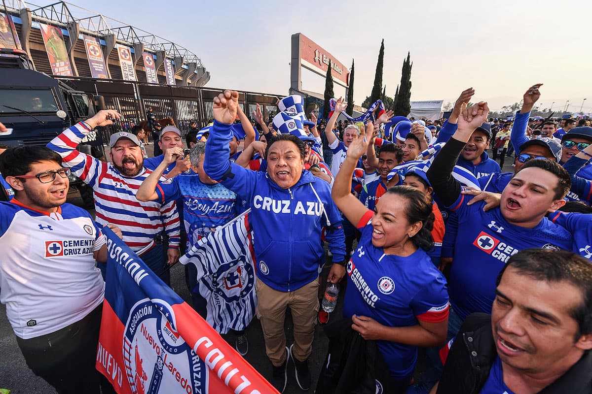 En el Estadio Azteca se vive la Final del Apertura 2018 entre Cruz Azul y América.