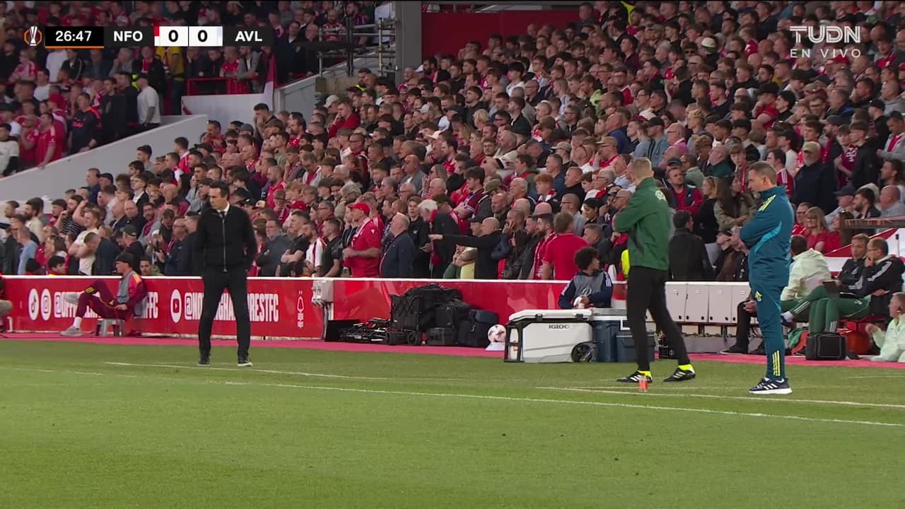 ¡TIRO ATAJADO! disparo por Morgan Rogers.