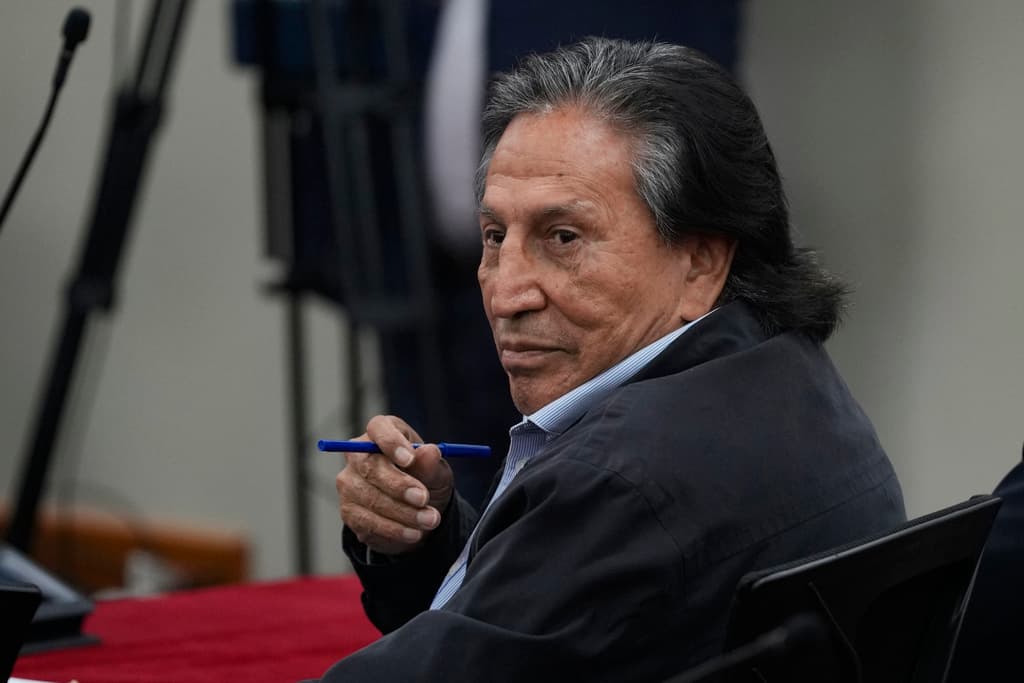 Perú impone una condena adicional de 13 años de cárcel al expresidente Alejandro Toledo por lavado de activos