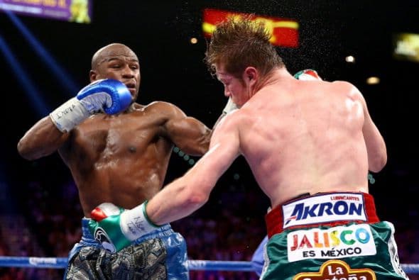 Pero para cerrar nos quedamos con 2 grandes momentos del deporte en el 2013. Floyd Mayweather Jr. hizo historia ganando el cinturón mundial súper wélter con gran autoridad sobre Saúl 'Canelo' Alvarez. Otro título en peso diferente confirma al 'Money Boy' como uno de los boxeadores más grandes de la istoria.