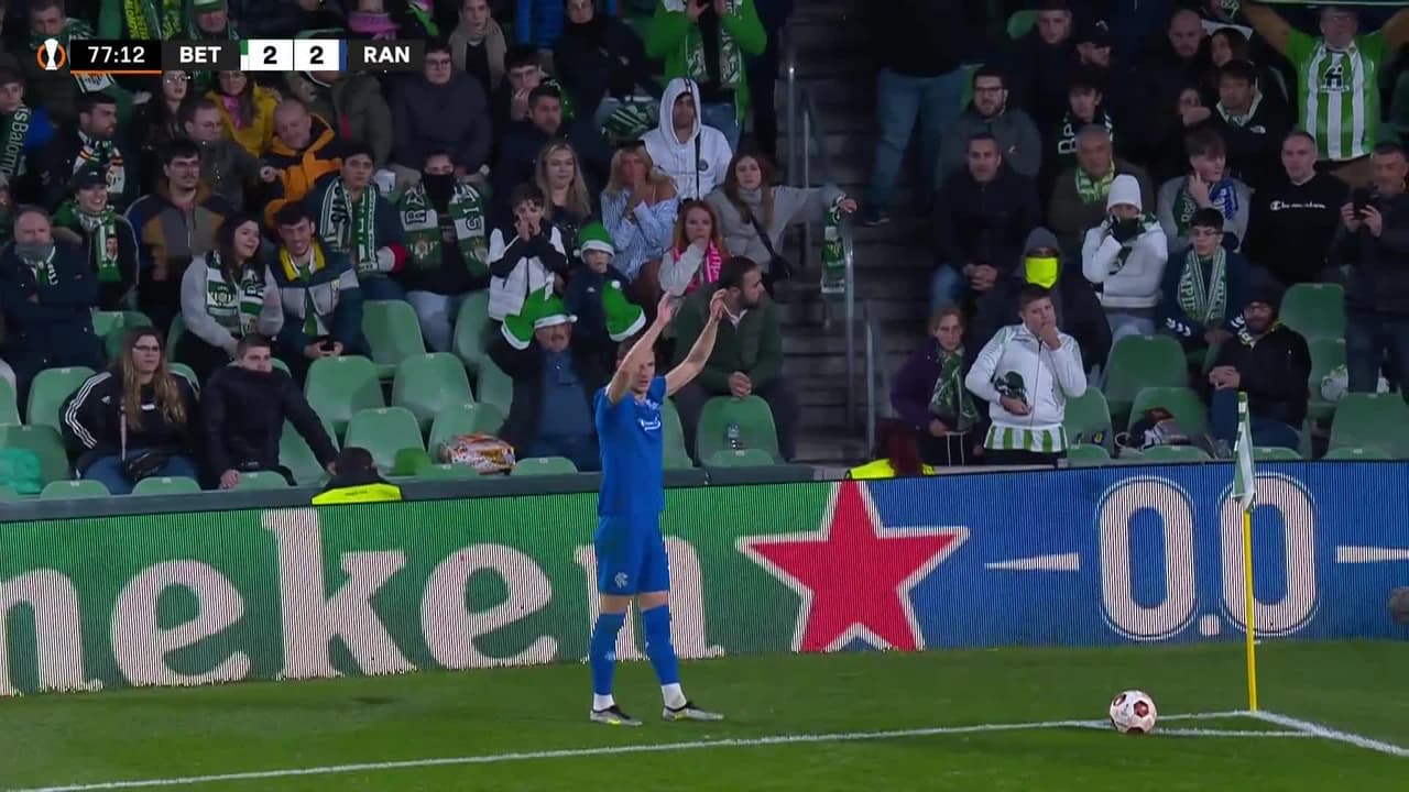 ¡Gol que duele! Roofe anota el 2-3 y elimina al Betis de Guardado