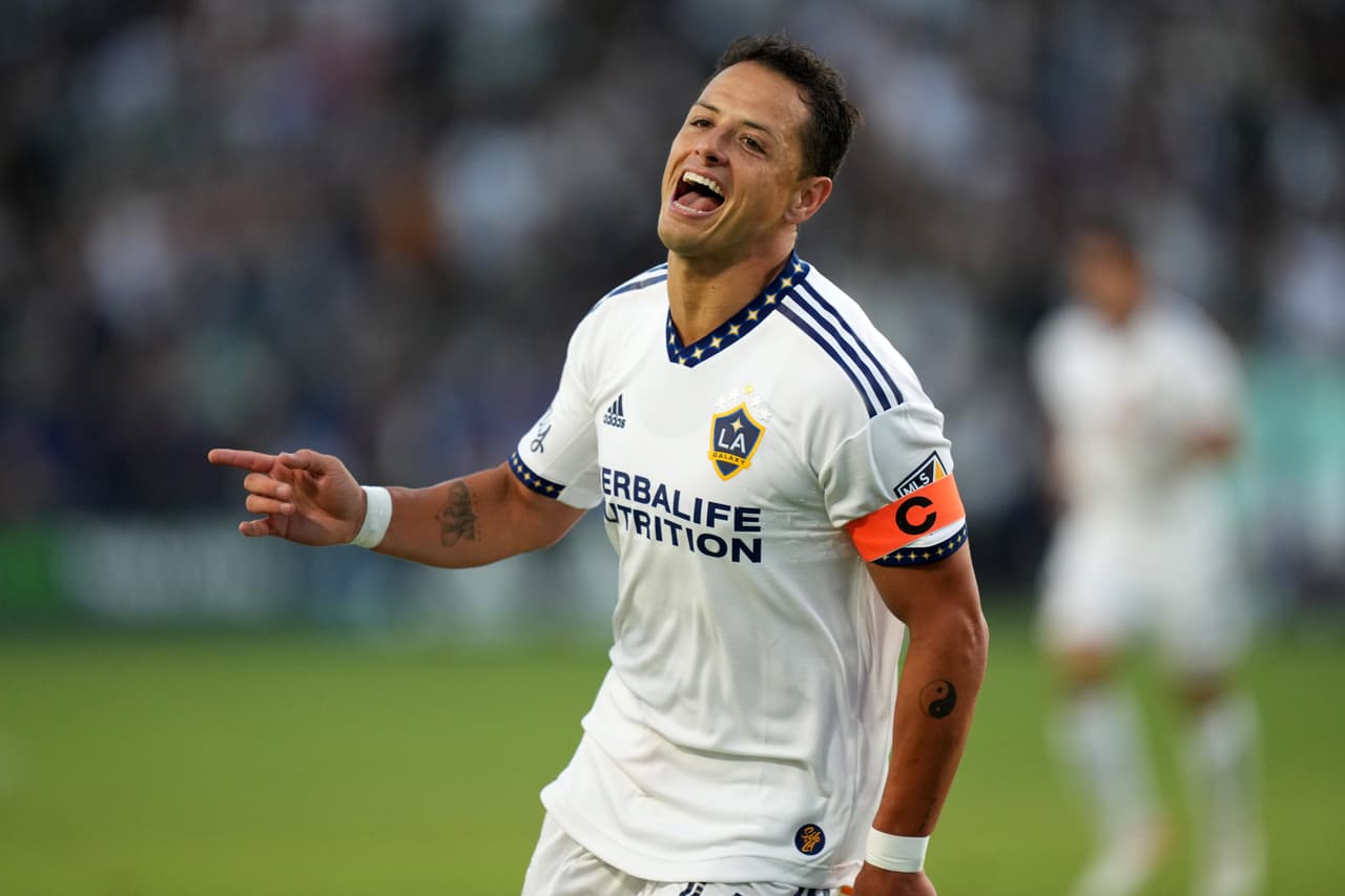 'Chicharito' Hernández confirma su renovación con el LA Galaxy