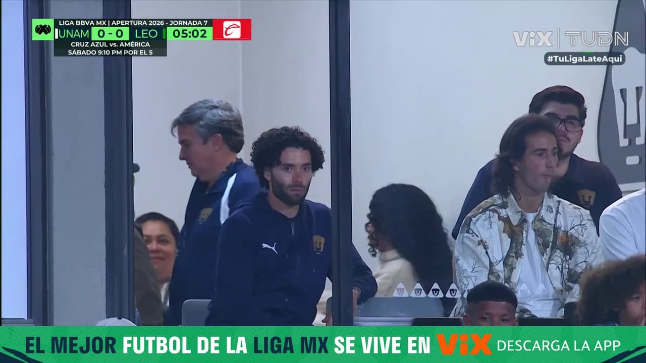 ¡Presente en CU! Aparece el Chino Huerta como espectador en el Pumas vs León