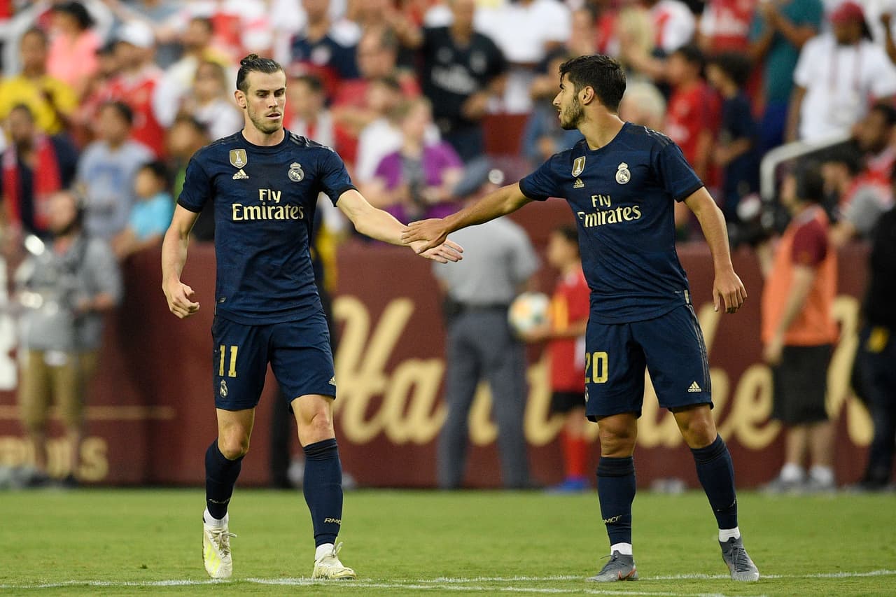 Gareth Bale festeja el gol con Marco Asensio.