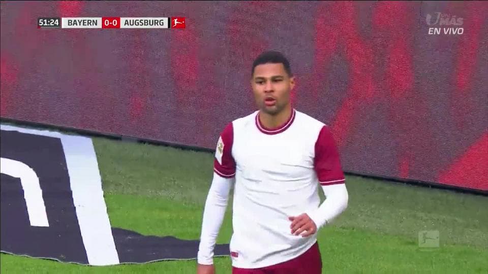 Tiro desviado de Serge Gnabry