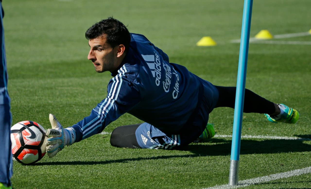 Nahuel Guzmán Edad: 30 años Club: Tigres No jugó.