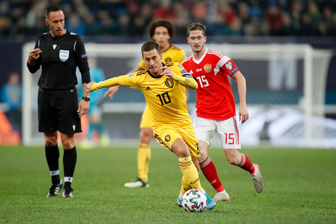 Thorgan Hazard (19’), Eden Hazard (33’, 40’) y Lukaku (72’) anotaron por los visitantes. Dzhikia (79’) anotó el descuento.