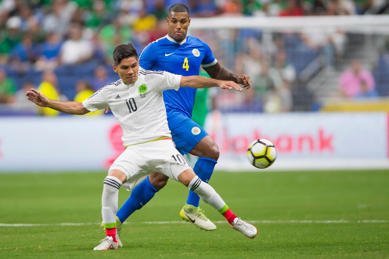 10) MARTÍN BARRAGÁN – El delantero estuvo completamente desaparecido en el partido, demostró su falta de nivel para estar con el Tri y se fue de cambio con un 4.