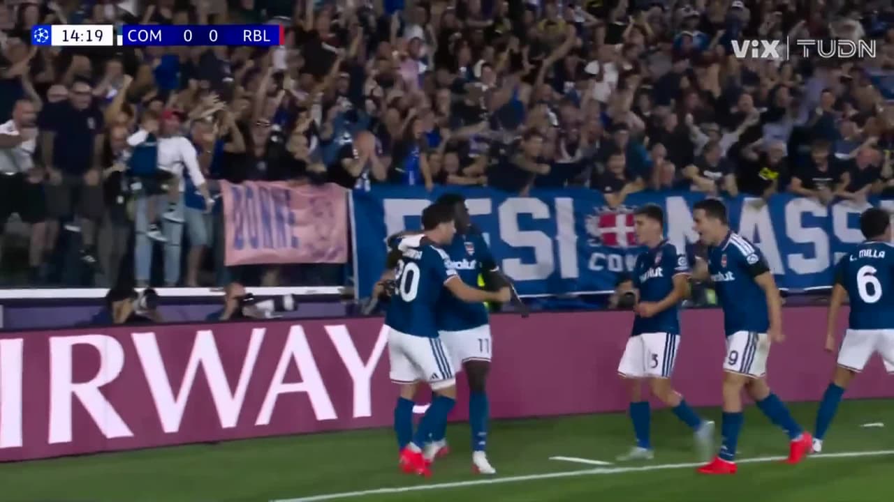 ¡Martin Baturina hace historia! Le da al Como su primer gol en Champions League