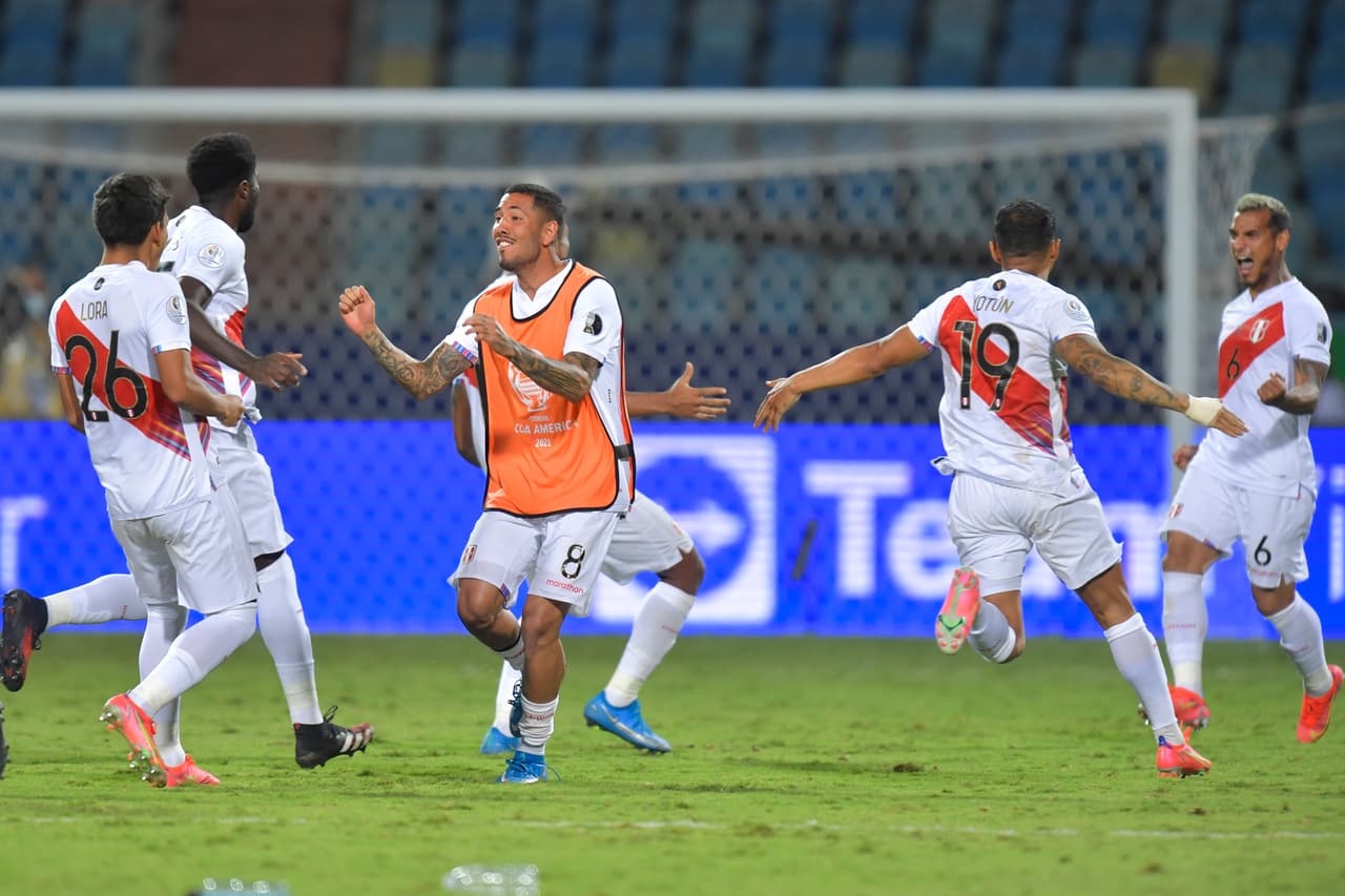 En una dramática tanda de penales, Perú consiguió su pase a Semifinales de la Copa América 2021 tras un espectacular empate a 3 goles en los 90 minutos de tiempo regular. ¡Juegazo!