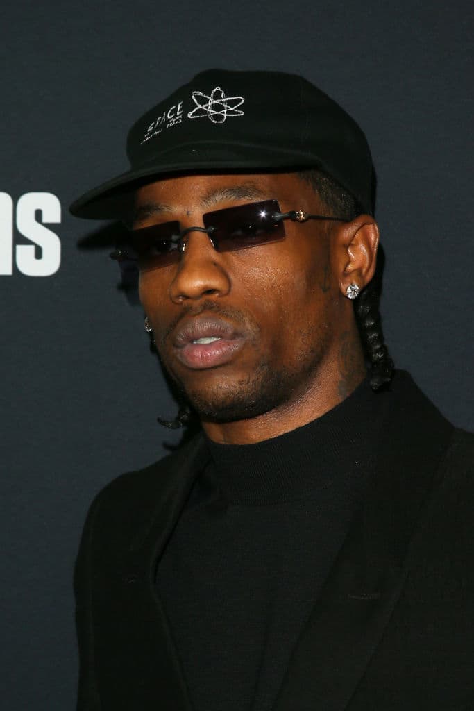 "No se trata de (las demandas) ... al final del día, eres un ser humano y tienes emociones y quieres comunicar esas emociones", dijo Scott.