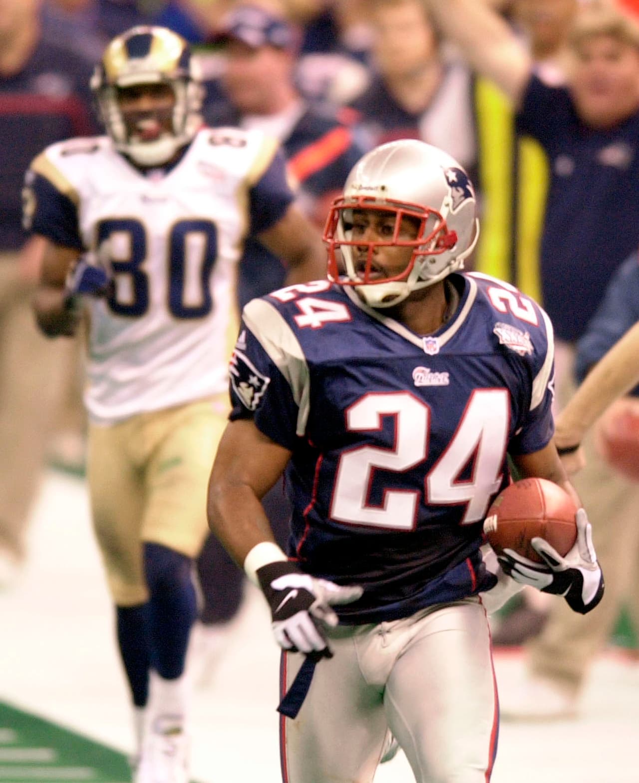 <b>Ty Law, cornerback –</b> New England Patriots 1995-2004, New York Jets 2005 y 2008, Kansas City Chiefs 2006-07, Denver Broncos 2009. Tres veces ganador del Super Bowl con los Patriots.