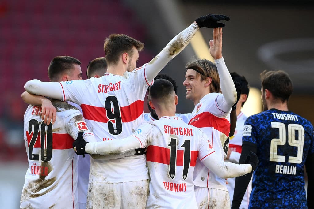 Tras el empate a un tanto, Stuttgart y Hertha Berlin llegaron a 26 y 18 unidades, respectivamente.