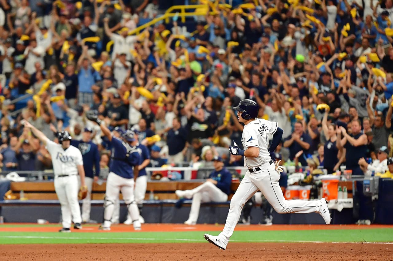 Los Tampa Bay Rays vencen 10-3 a Houston Astros; la serie está 1-2 para los de Houston.