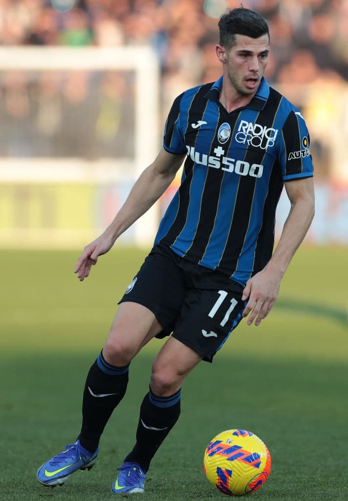 La Roma visitó al poderoso Atalanta, mostró su futbol y los golearon 1-4, mientras que la Juventus salió victoriosa 0-2 en su visita al Bologna.