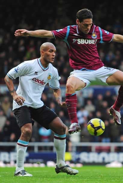 El West Ham, con Guillermo Franco, jugó en casa contra el Burnley.