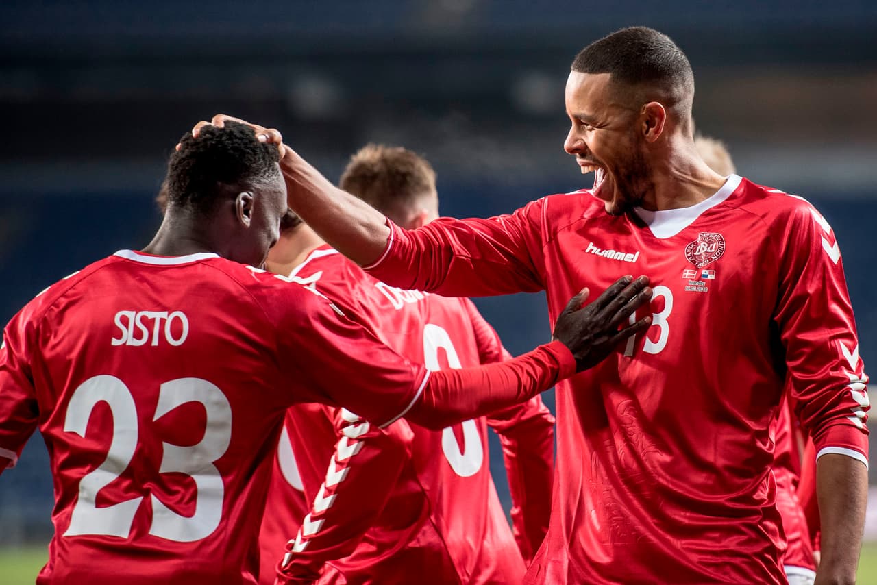 <b>12. Dinamarca </b>(UEFA) - Se mantiene en la misma posición