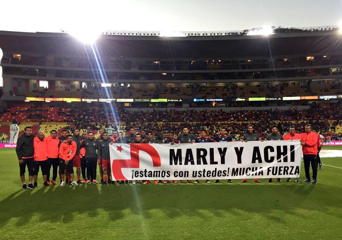 Monarcas mostró su apoyo a Gabriel Achilier.